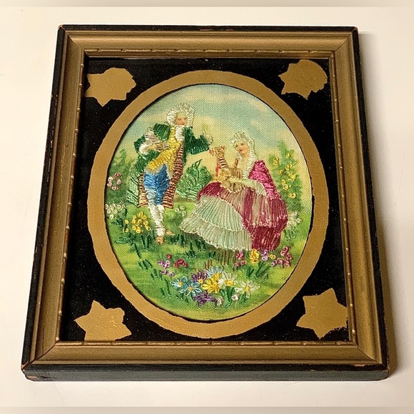 1830s Vintage Embellished Framed Silk Embroidered Man & Woman Portrait - Picture 3 of 10